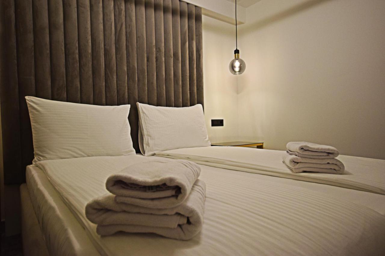 Hotel Boutique Bristol Sarajevo Bagian luar foto