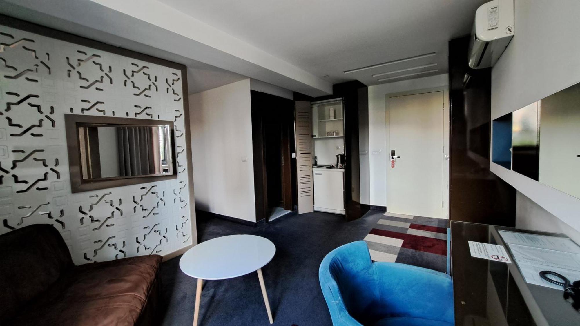 Hotel Boutique Bristol Sarajevo Bagian luar foto