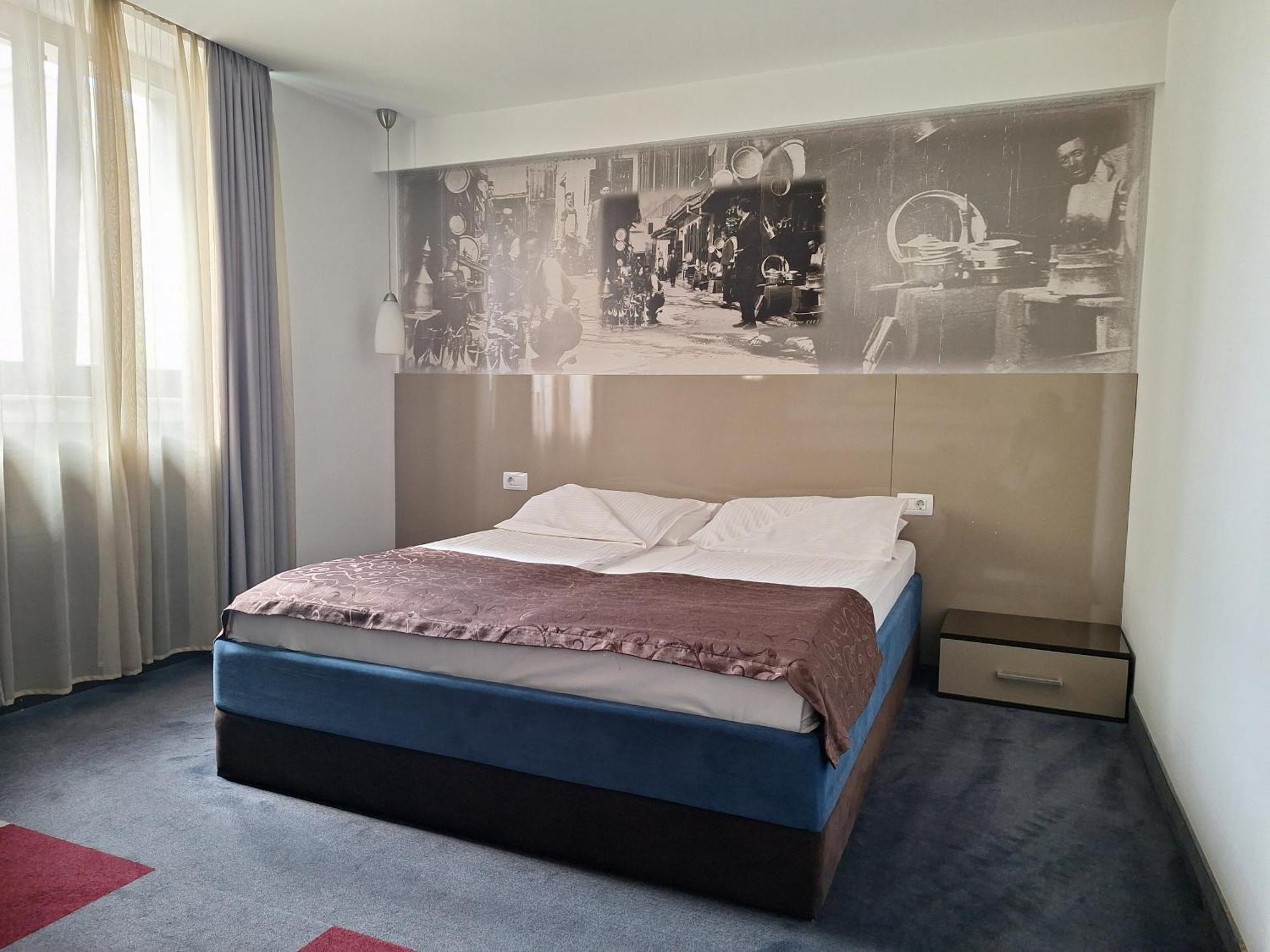 Hotel Boutique Bristol Sarajevo Bagian luar foto