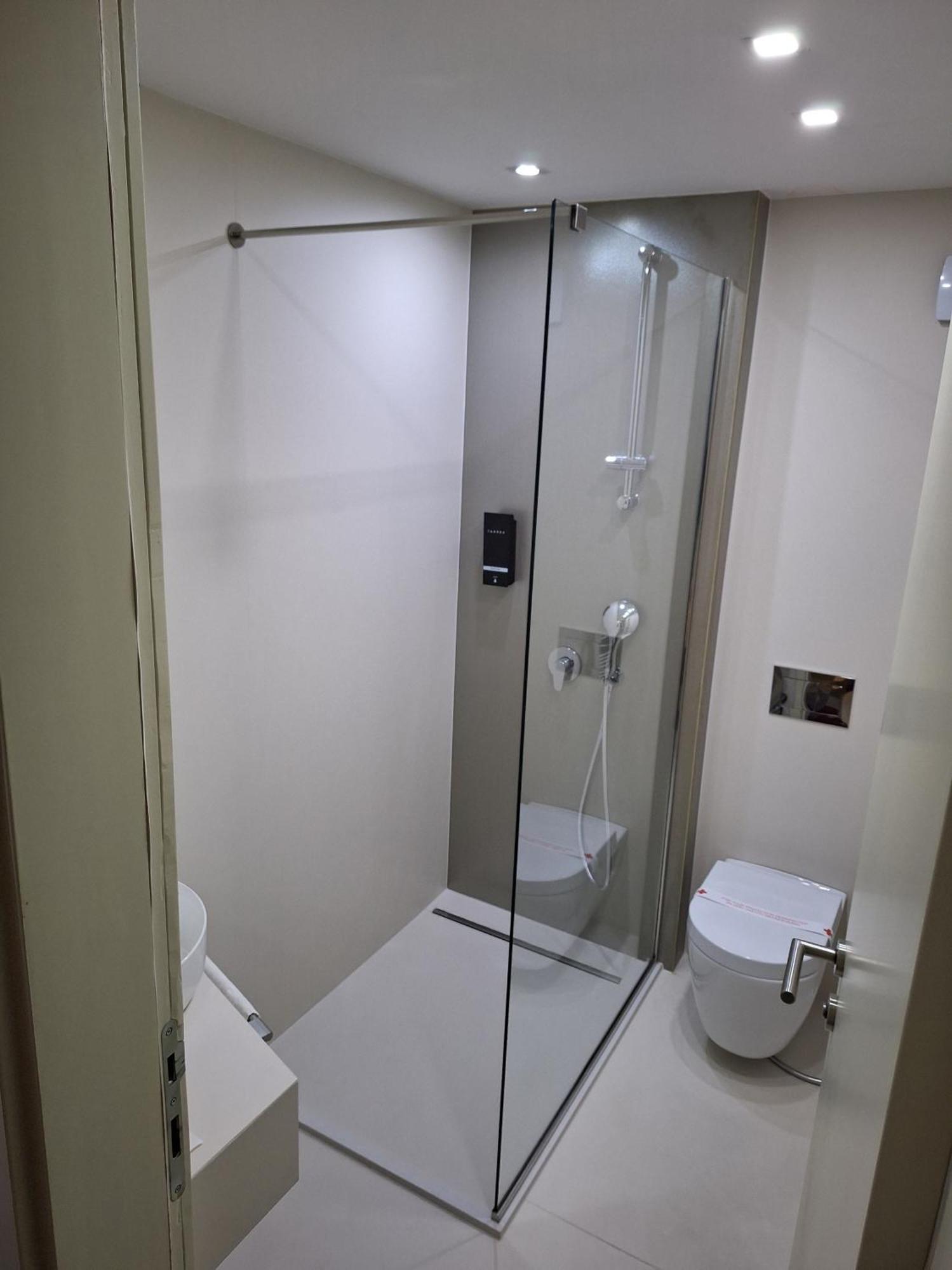 Hotel Boutique Bristol Sarajevo Bagian luar foto