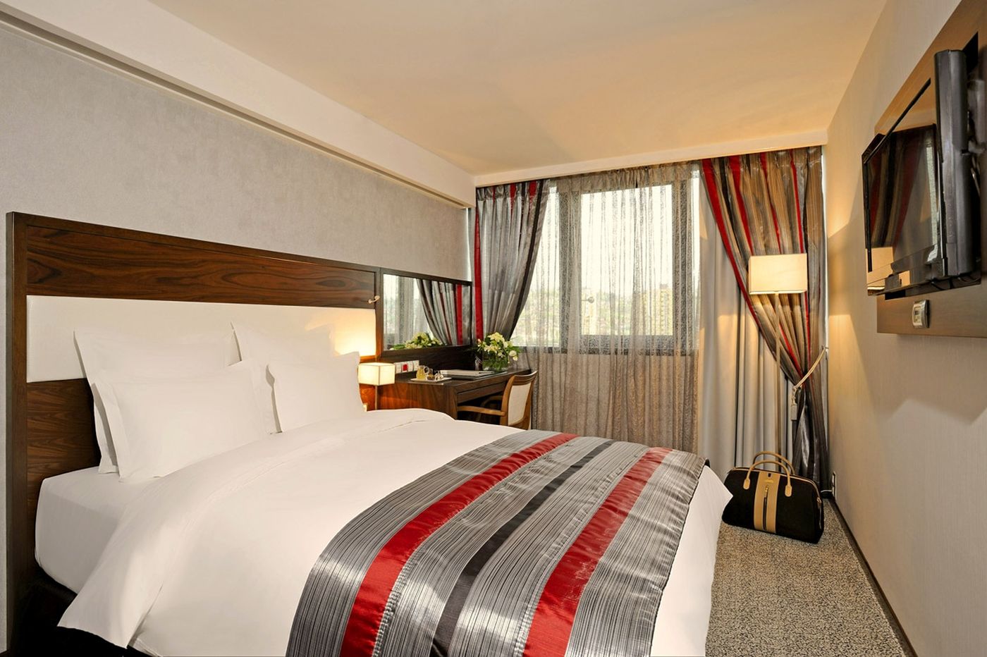 Hotel Boutique Bristol Sarajevo Bagian luar foto