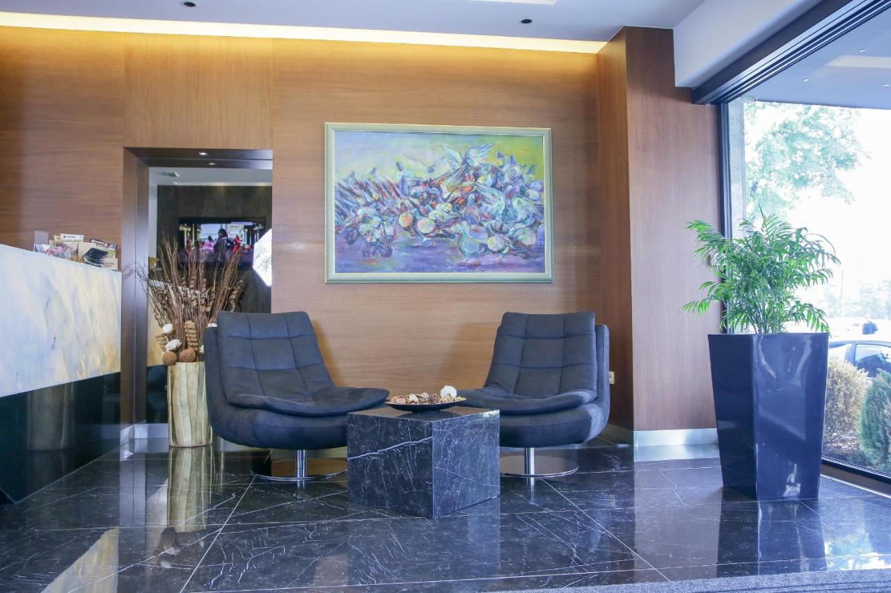 Hotel Boutique Bristol Sarajevo Bagian luar foto